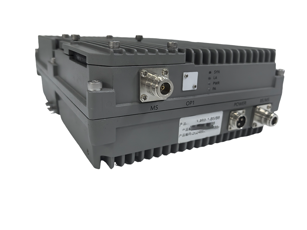  安义三频手机信号接收器2000㎡